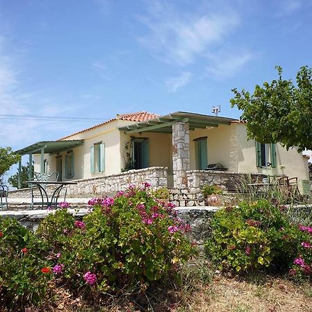 Kalimera House Karavás Buitenkant foto